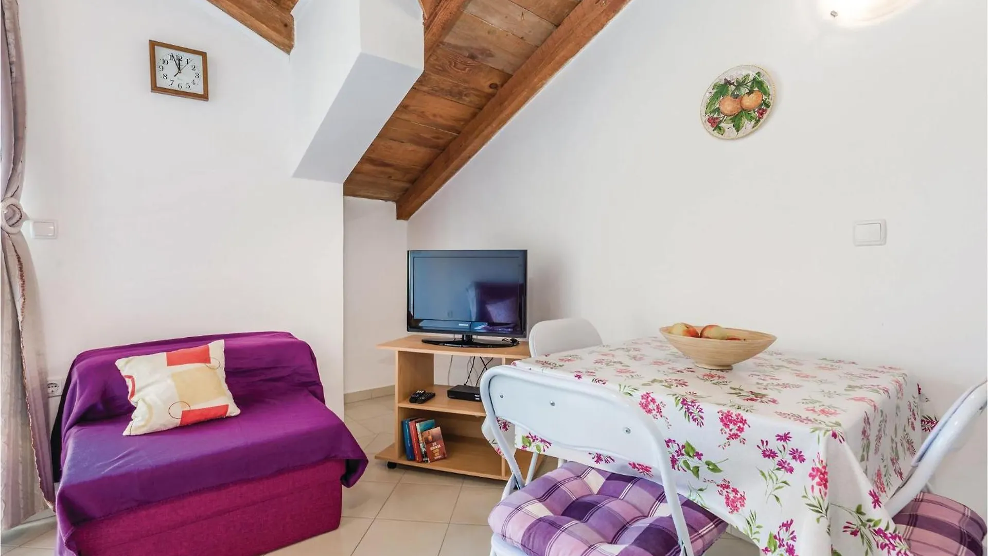 Nice Apartment In Rab With Kitchen Barbat na Rabu